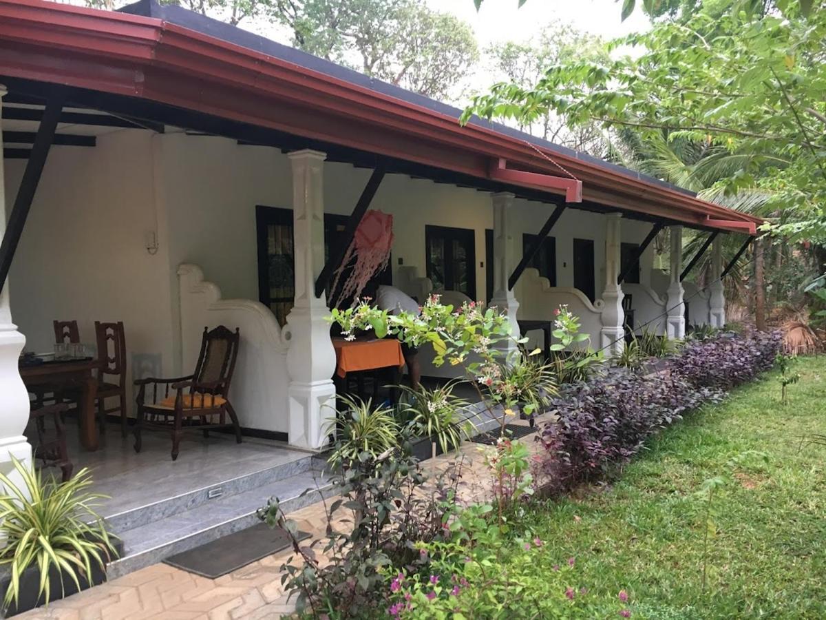 Amron Resort Sigiriya Dış mekan fotoğraf