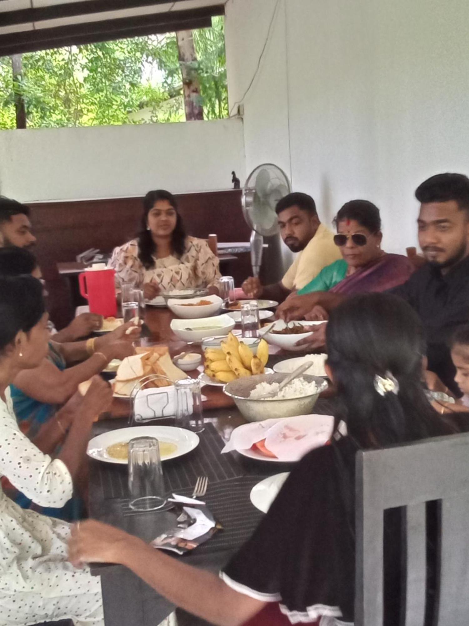 Amron Resort Sigiriya Dış mekan fotoğraf