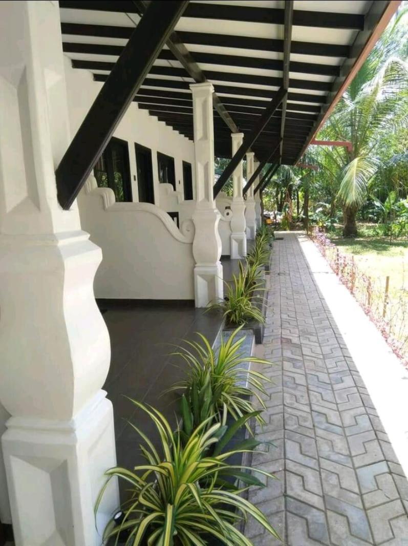 Amron Resort Sigiriya Oda fotoğraf